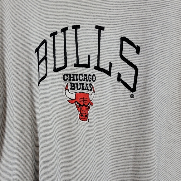 Vintage 90s Chicago Bulls Embroidered Pinstripe Single Stitch Logo 7 T Shirt XL - Picture 6 of 7